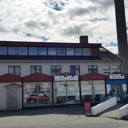 Kirkenes Hotell Exterior photo