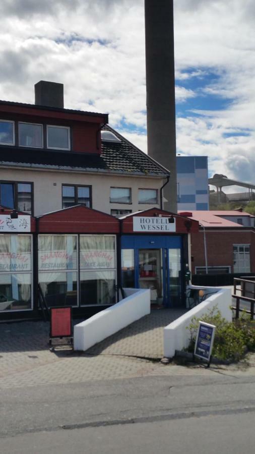 Kirkenes Hotell Exterior photo